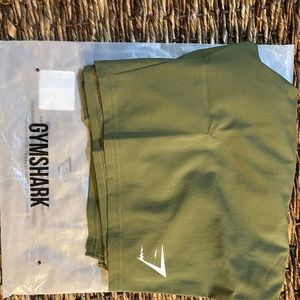 Gymshark men’s size large athletic shorts